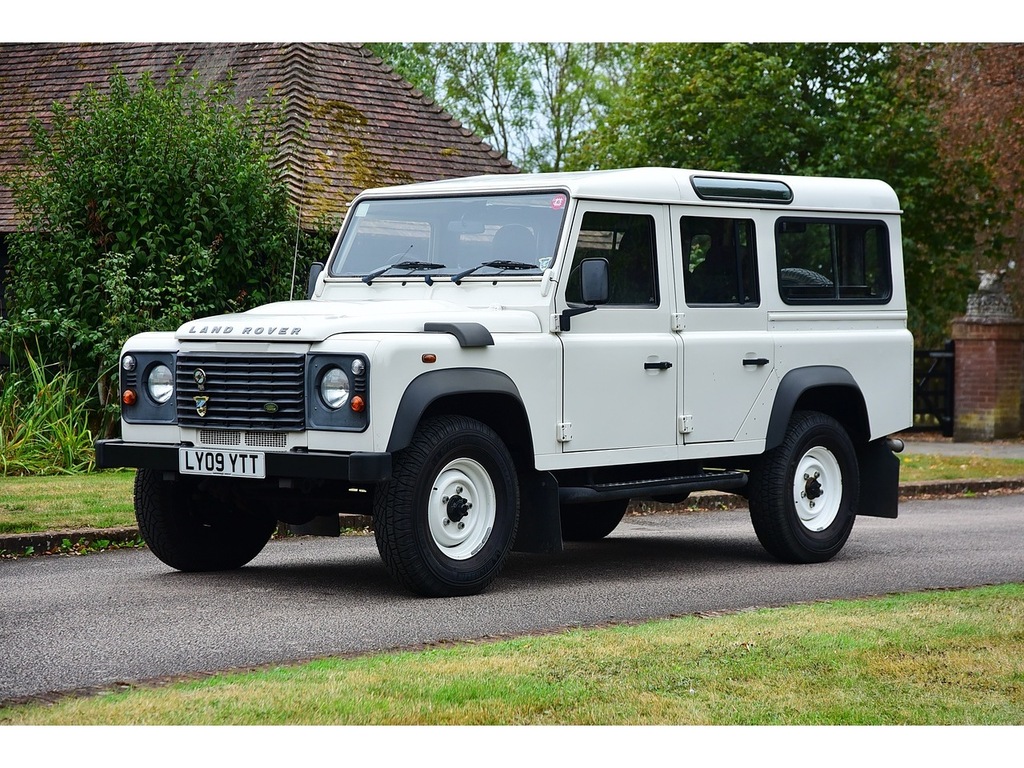 Land Rover Defender 110 S Blue #7