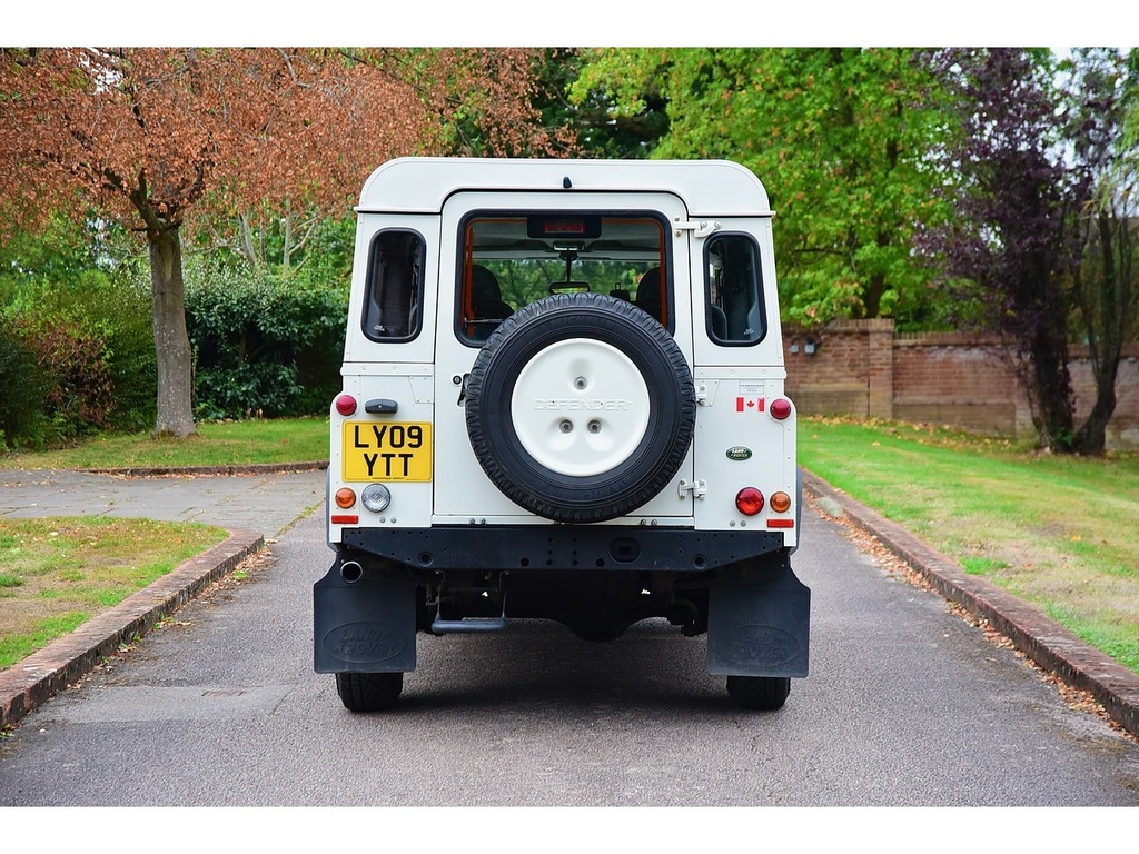 Land Rover Defender 110 S Blue #21