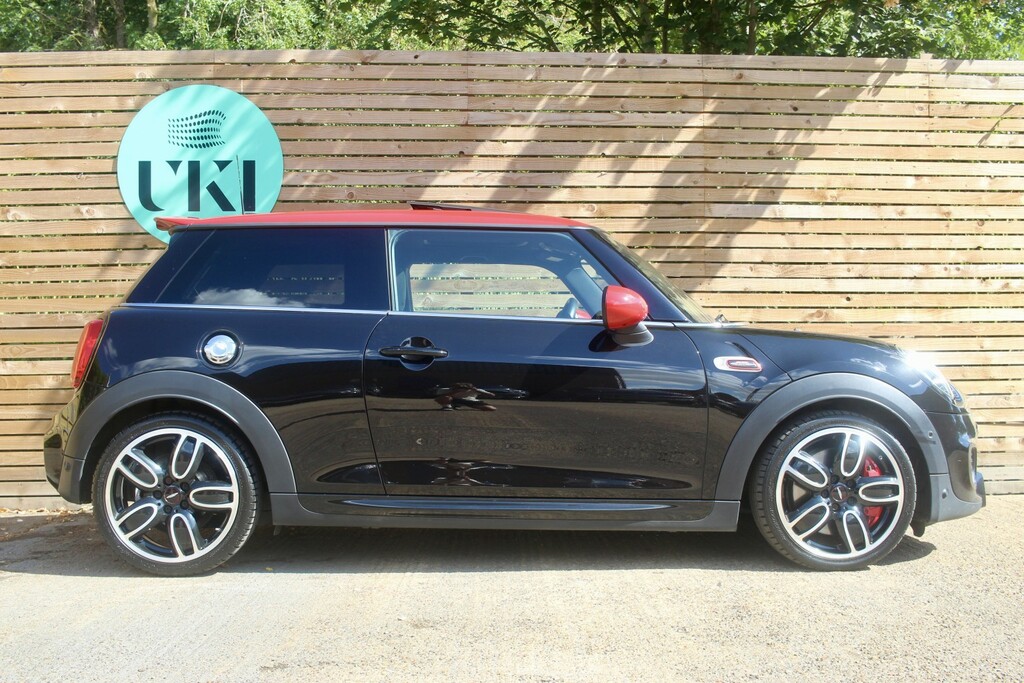 Mini Hatch 2.0 Hatch John Cooper Works Black #5