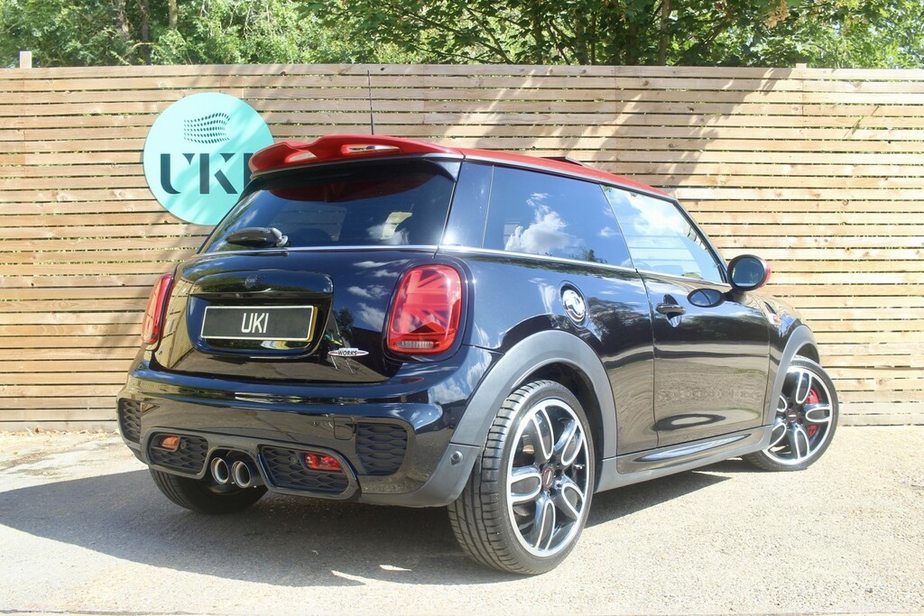 Mini Hatch 2.0 Hatch John Cooper Works Black #2