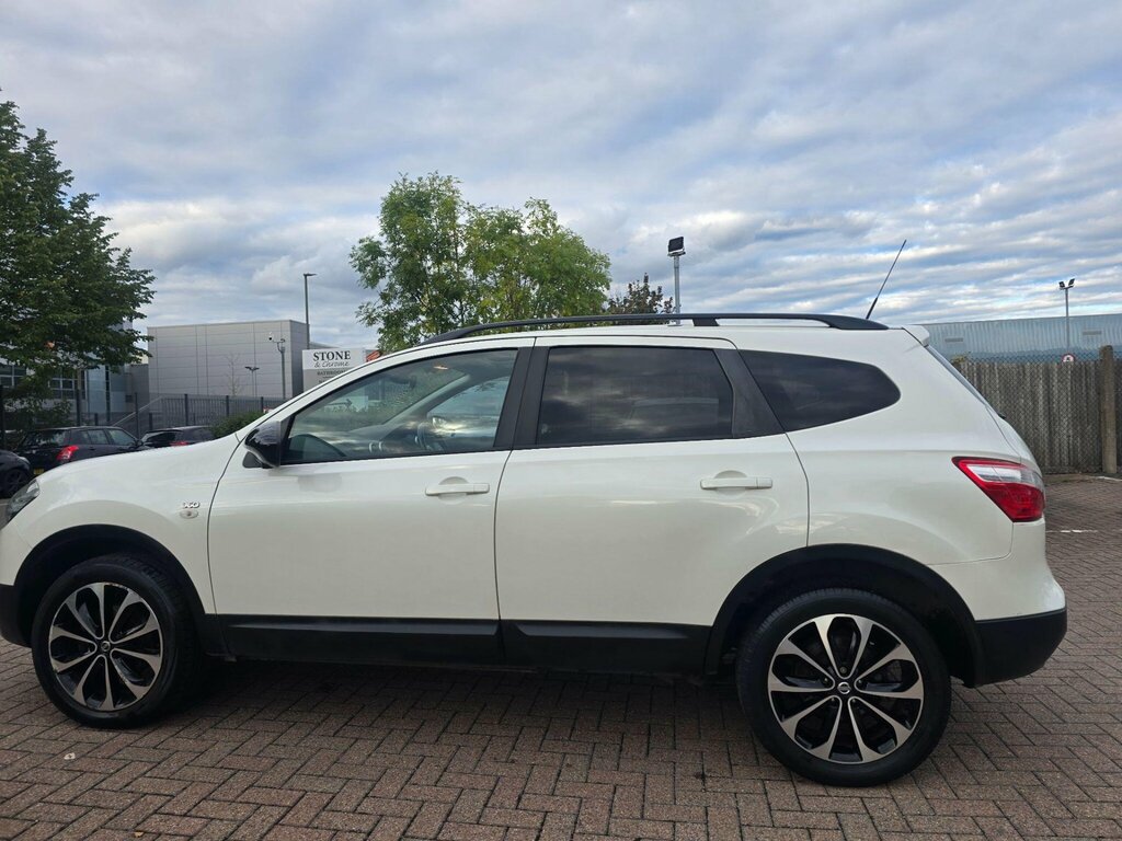 Nissan Qashqai+2 1.6 360 2Wd Euro 5 White #4
