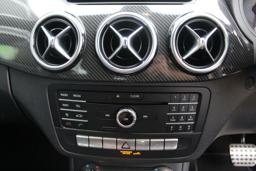 Mercedes-Benz B Class Black #22