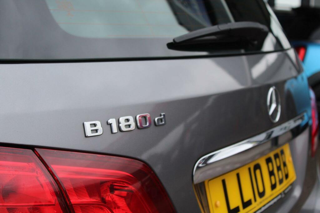 Mercedes-Benz B Class Black #11