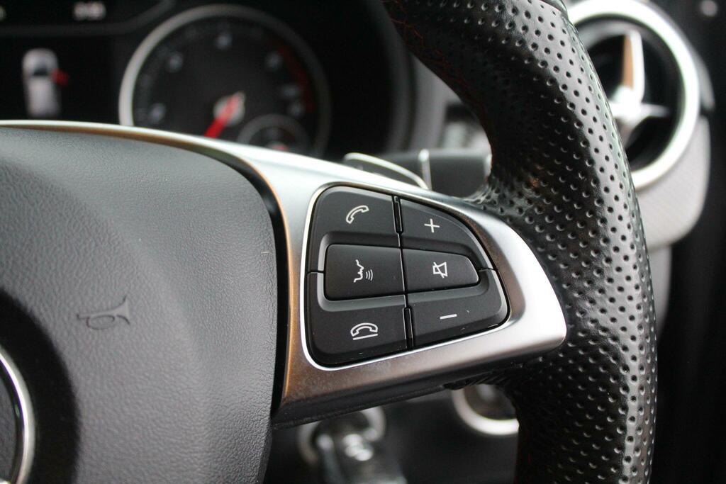 Mercedes-Benz B Class Black #29