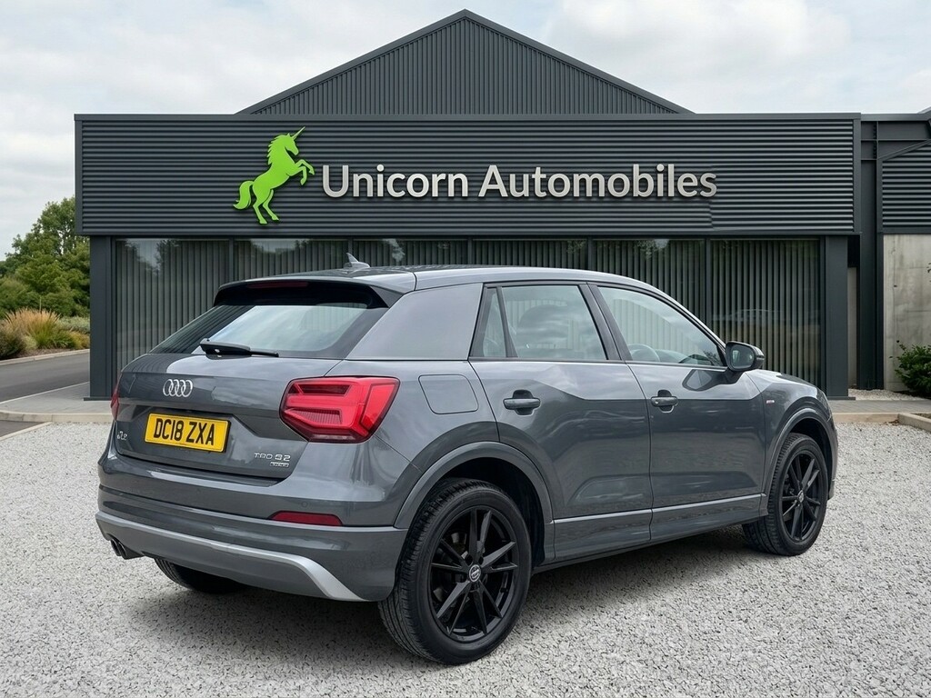 Audi Q2 1.6 Tdi 30 S Line Grey #3