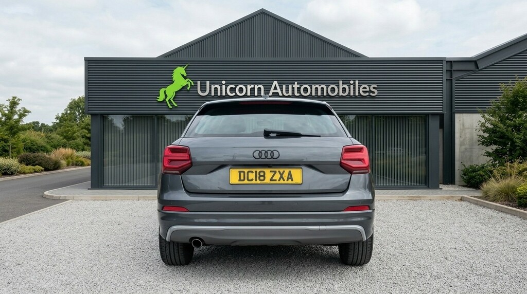 Audi Q2 1.6 Tdi 30 S Line Grey #4