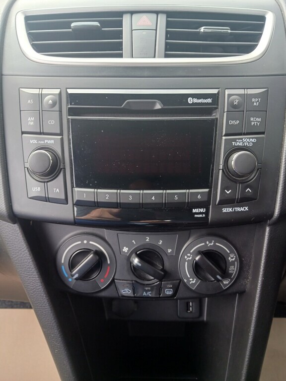 Suzuki Swift 1.2 Sz3 4X4 Red #2