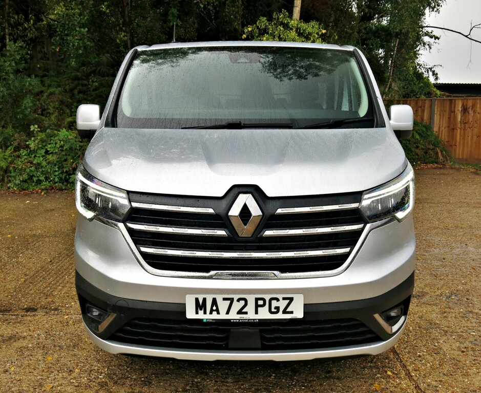 Renault Trafic Panel Van 2.0 Sl28 Swb Blue Dci 150Bhp Sport Pane MA72PGZ Grey #4