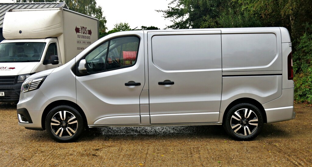 Renault Trafic Panel Van 2.0 Sl28 Swb Blue Dci 150Bhp Sport Pane MA72PGZ Grey #5