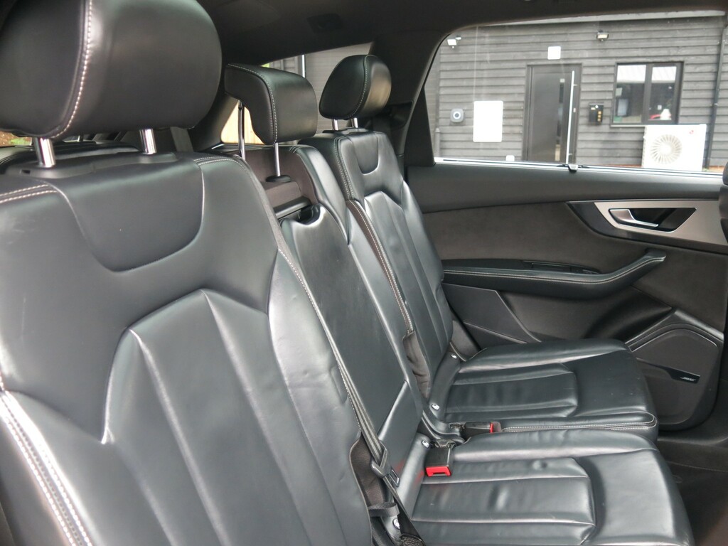 Audi SQ7 2018 4.0 Tdi V8 Suv Tiptronic Quattro E Grey #12