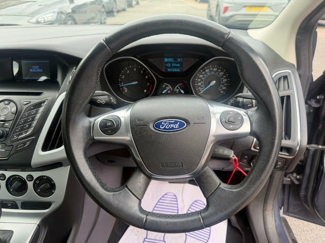 Ford Focus Zetec Black #28