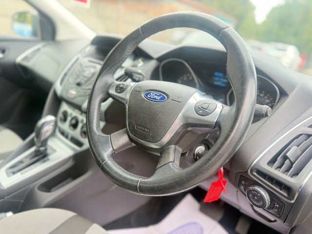 Ford Focus 1.6 Zetec Hatchback Powershift Euro 5 Grey #2