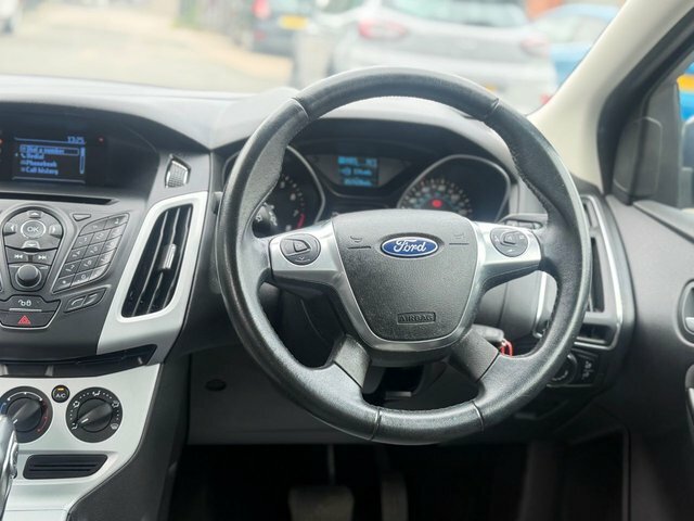 Ford Focus Zetec Black #10