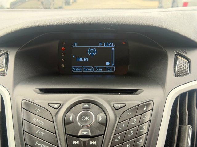 Ford Focus Zetec Black #37