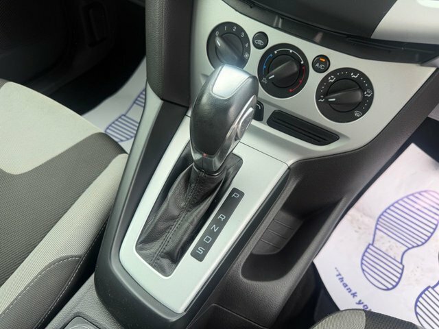 Ford Focus Zetec Black #30