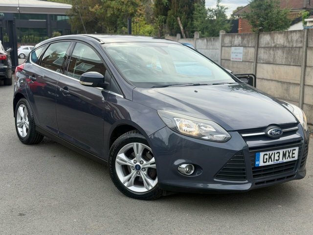 Ford Focus 1.6 Zetec Hatchback Powershift Euro 5 Grey