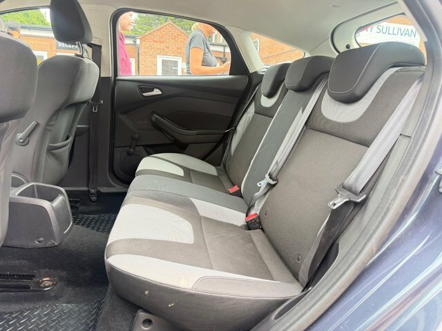 Ford Focus Zetec Black #45
