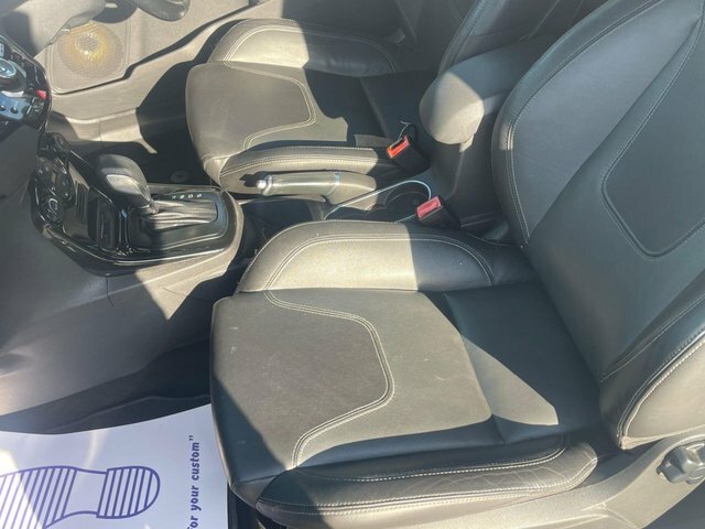 Ford Fiesta Hatchback Red #30