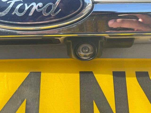 Ford Fiesta Hatchback Red #20