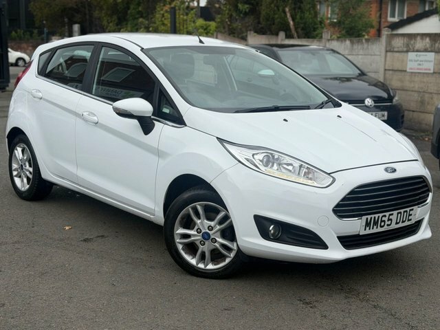 Ford Fiesta 1.0T Ecoboost Zetec Hatchback Powershif White