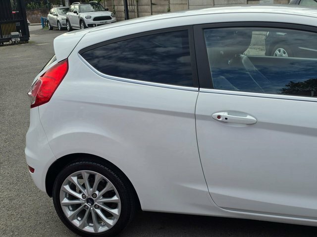 Ford Fiesta Titanium Blue #9