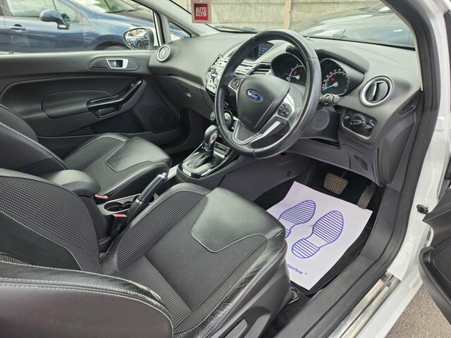Ford Fiesta 1.0T Ecoboost Titanium X Hatchback Powe White #2
