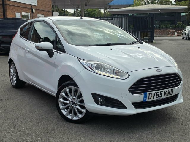 Ford Fiesta 1.0T Ecoboost Titanium X Hatchback Powe White