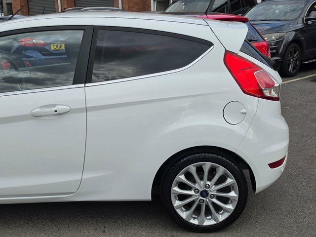 Ford Fiesta Titanium Blue #21