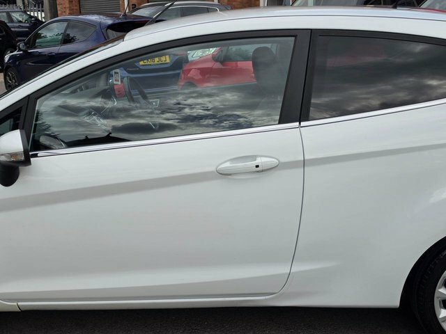Ford Fiesta Titanium Blue #25