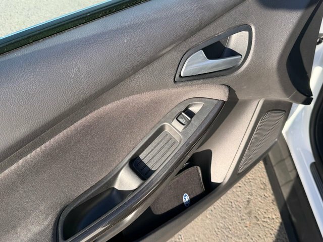 Ford Focus Focus Titanium X Blue #50