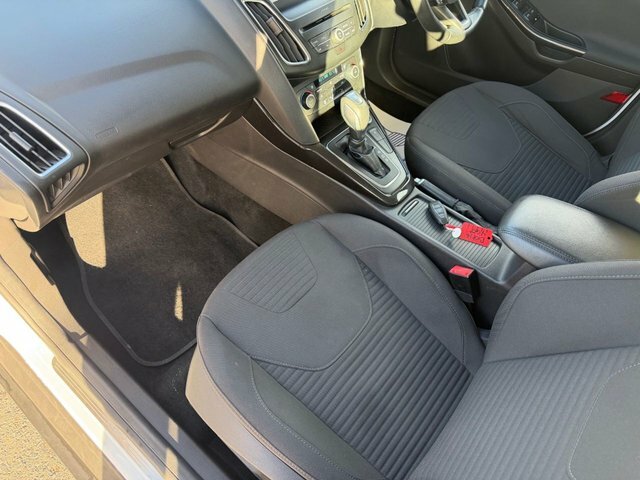 Ford Focus Focus Titanium X Blue #48