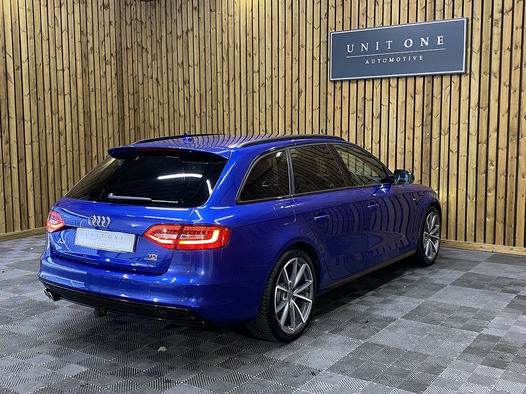 Audi A4 Avant Tdi Black Edition Blue #3