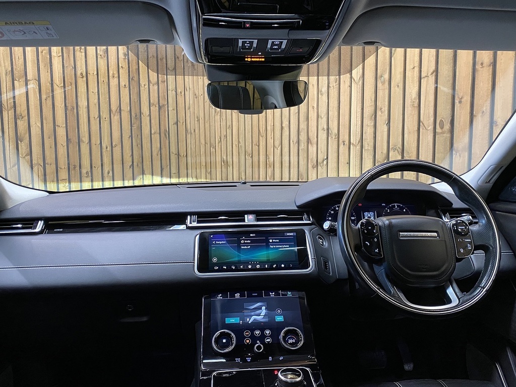 Land Rover Range Rover Velar D240 Hse GU18MFF Black #3