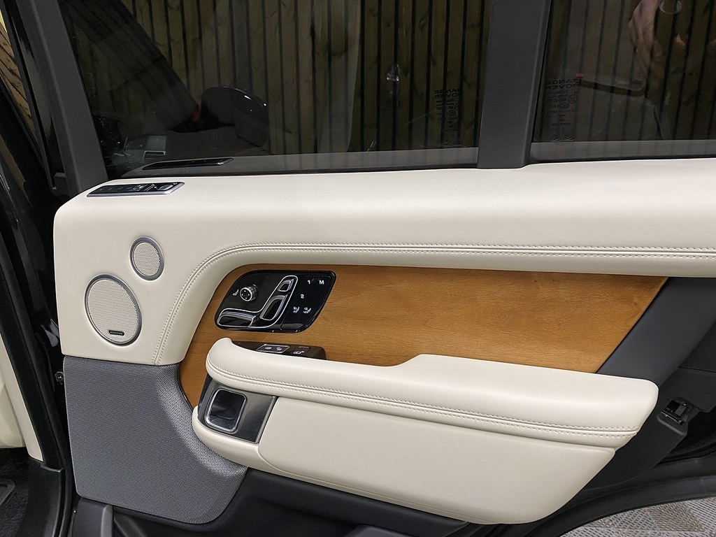 Land Rover Range Rover R-dynamic S Black #52