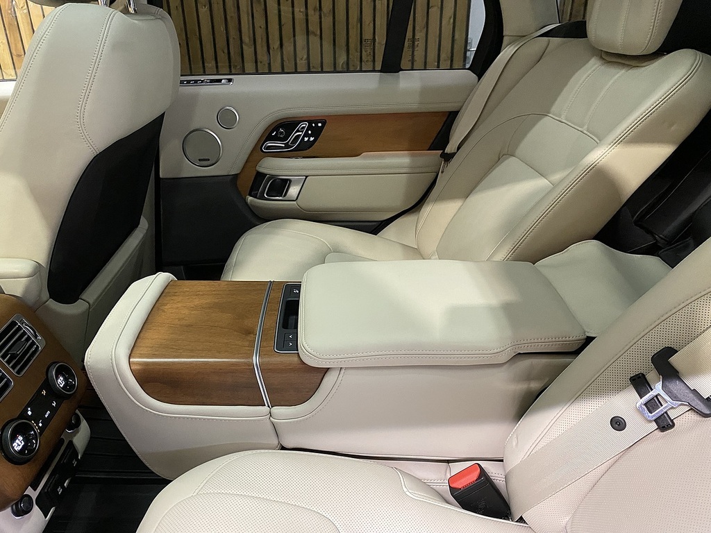 Land Rover Range Rover R-dynamic S Black #43