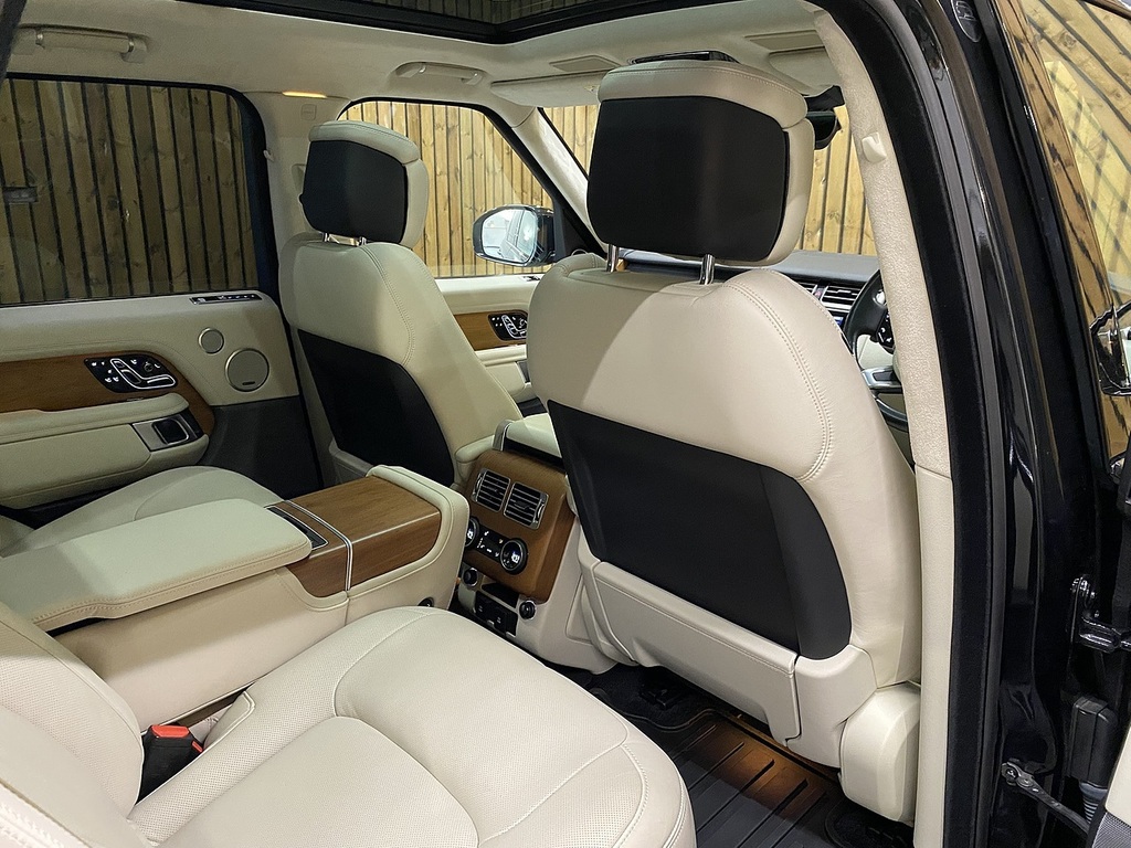 Land Rover Range Rover R-dynamic S Black #53
