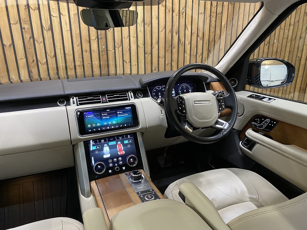Land Rover Range Rover R-dynamic S Black #45