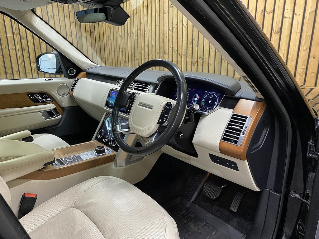 Land Rover Range Rover R-dynamic S Black #57
