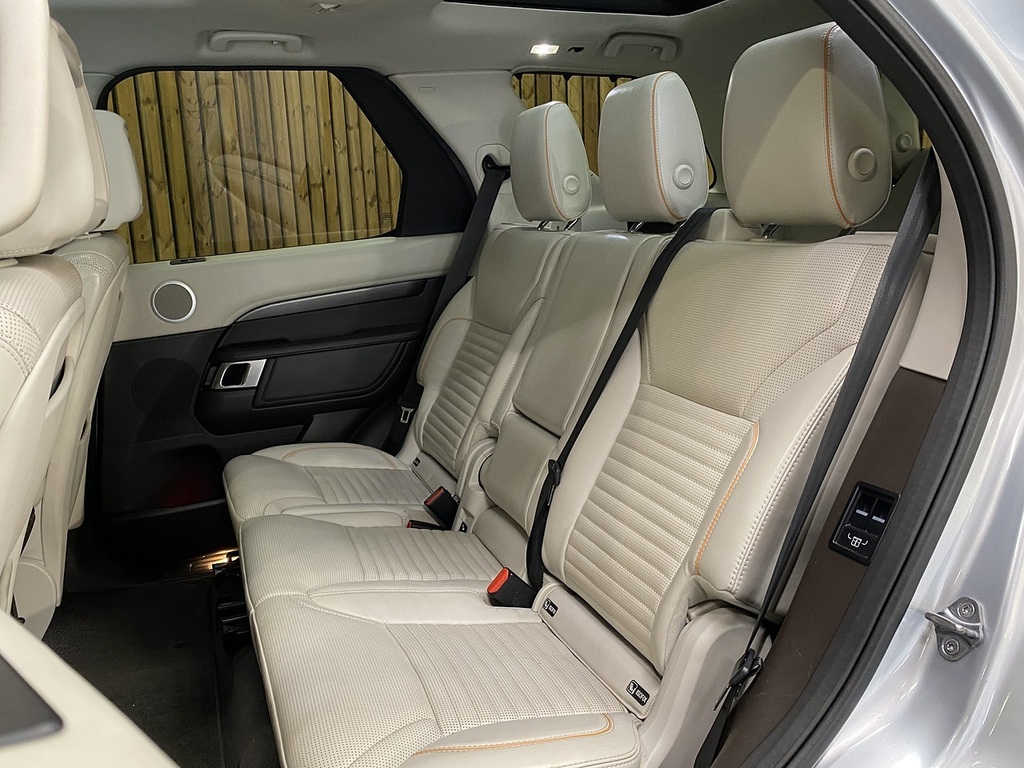 Land Rover Discovery Sd V6 Hse Luxury Silver #5
