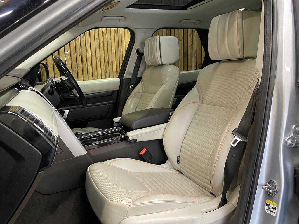 Land Rover Discovery Sd V6 Hse Luxury Silver #4