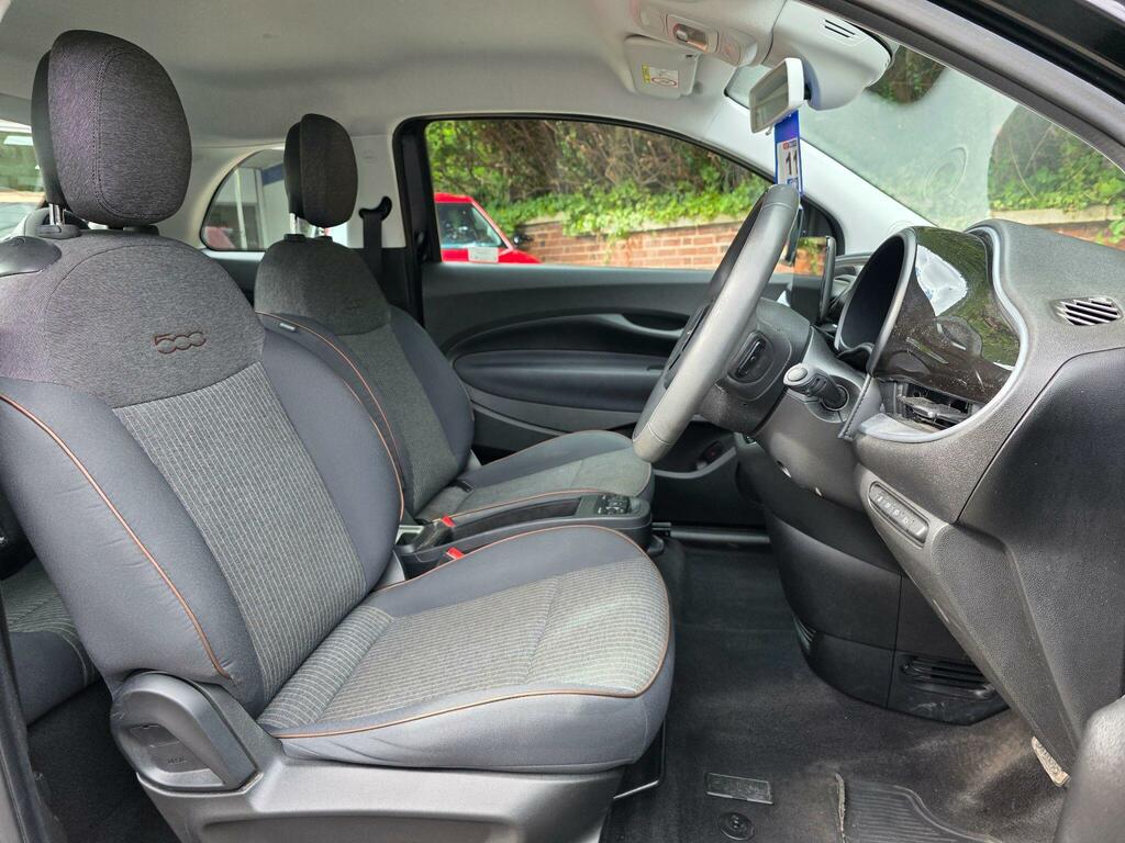Fiat 500E 42Kwh Icon Hatchback 118 Ps Black #4