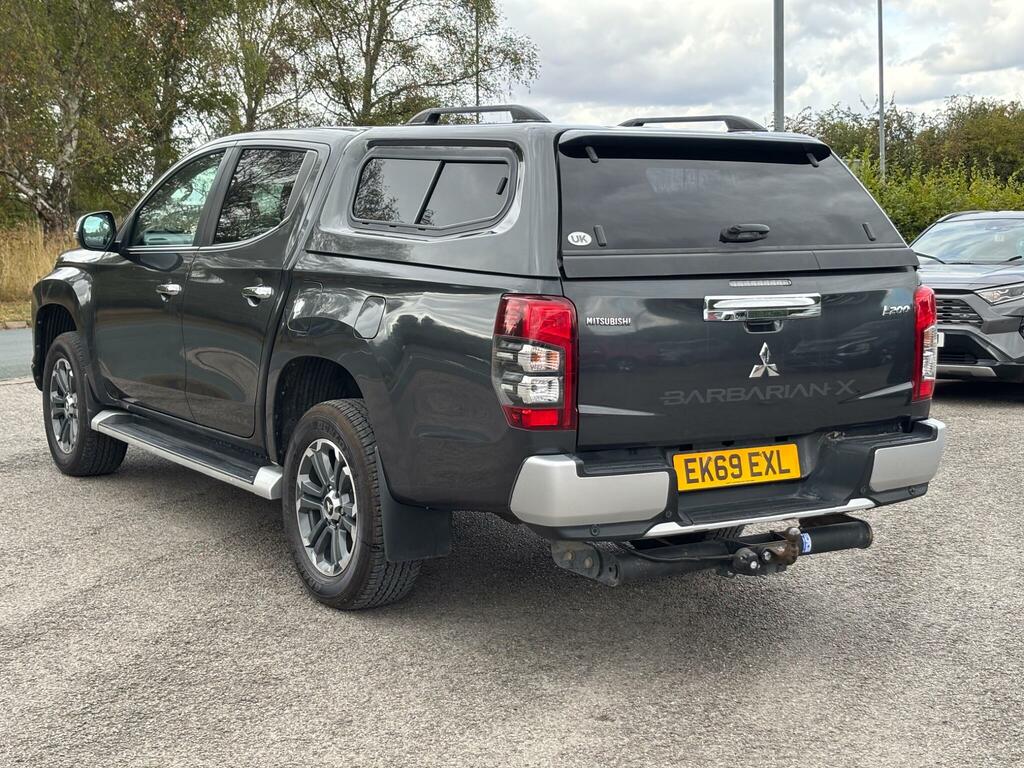 Mitsubishi L200 2.2 Di-d Dc Barbarian X 4Wd Euro 6 Ss Grey #5