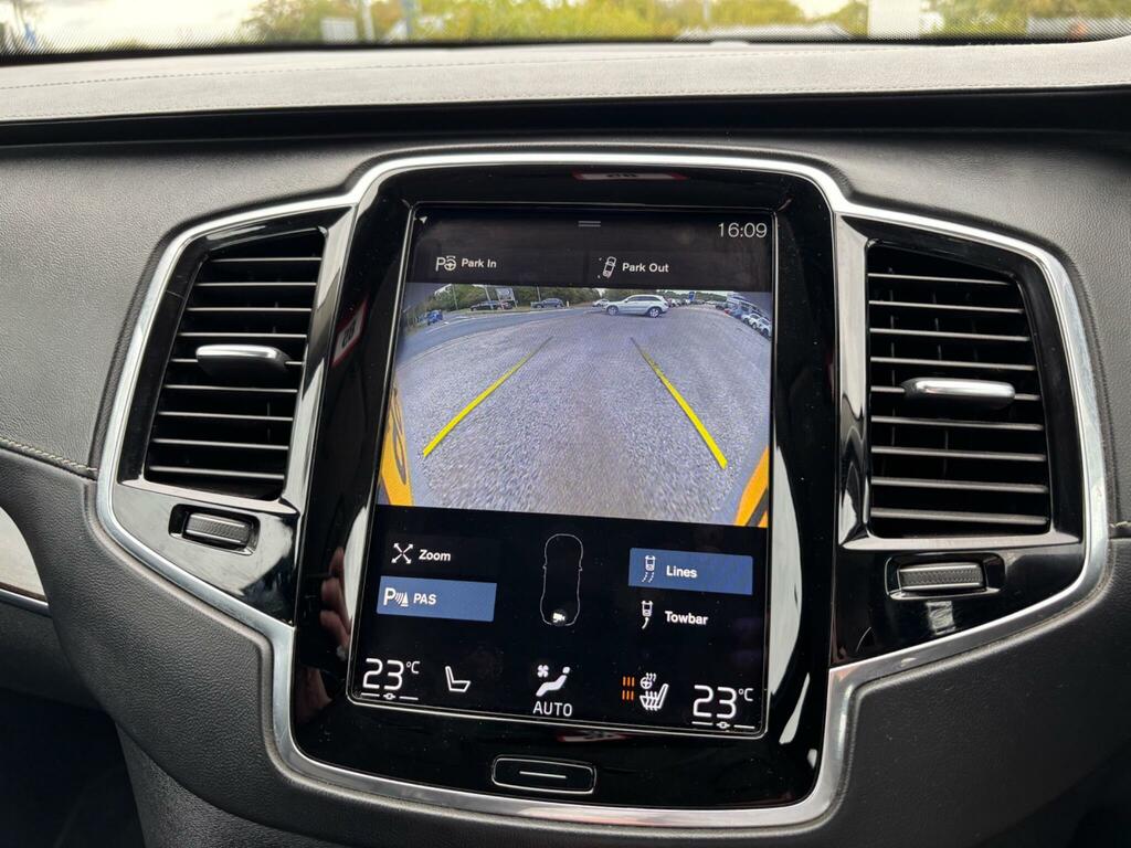 Volvo XC90 T8 Twin Engine R-design Grey #23