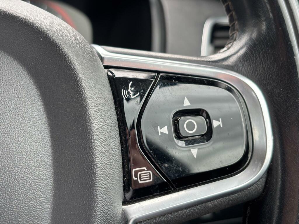 Volvo XC90 T8 Twin Engine R-design Grey #16