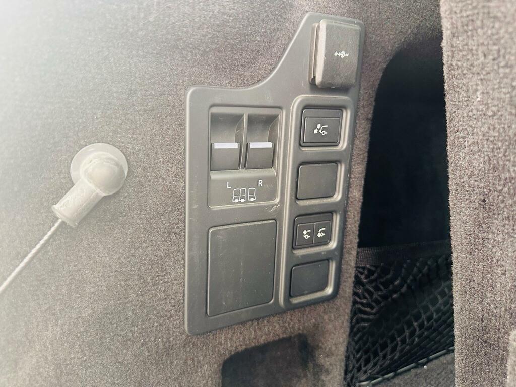 Land Rover Discovery Dynamic Se Blue #23