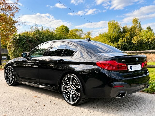 BMW 5 Series 520D M Sport Black #9