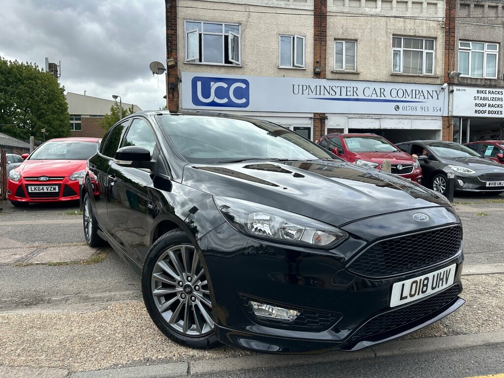 Ford Focus 1.0T Ecoboost St-line Hatchback Black
