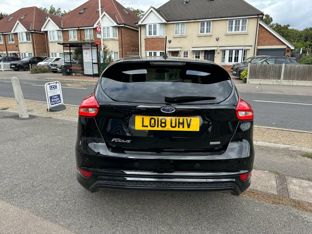 Ford Focus 1.0T Ecoboost St-line Hatchback Black #6