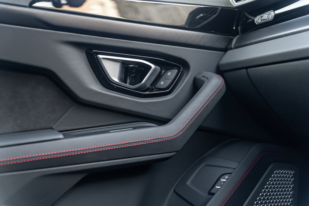 Lamborghini Urus 4.0T Fsi V8 S Estate #44