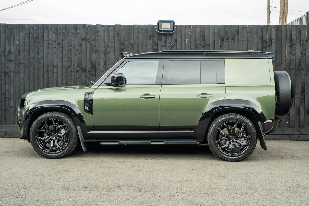 Land Rover Defender 110 3.0 D350 Mhev X-dynamic Hse Hard Top Suv Diese Green #3
